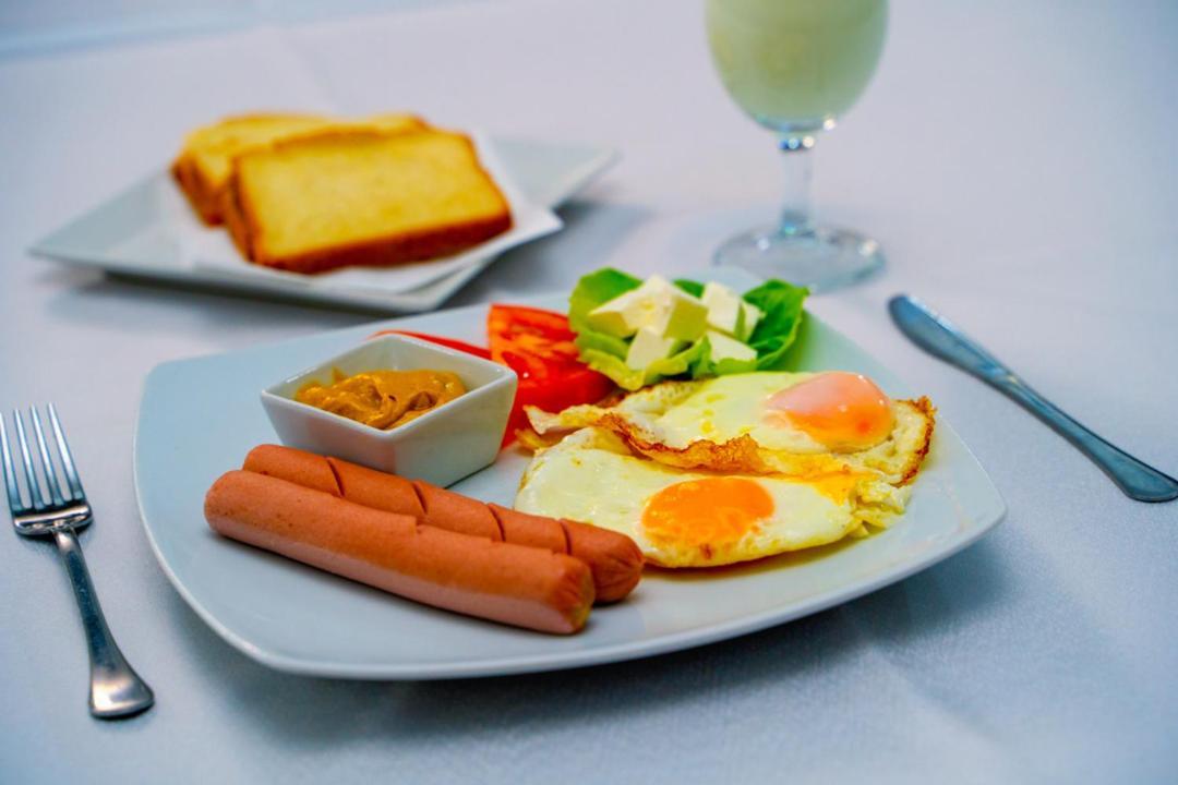 Hotel Zeleni Vir Ниш Экстерьер фото