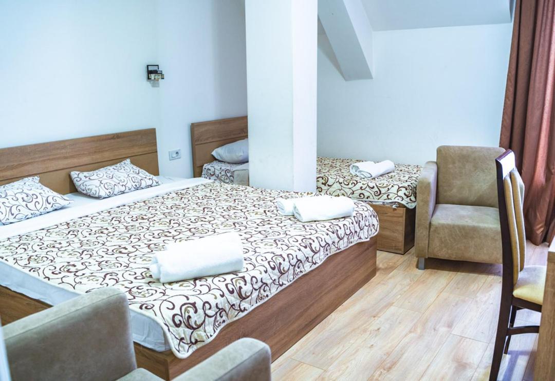 Hotel Zeleni Vir Ниш Экстерьер фото