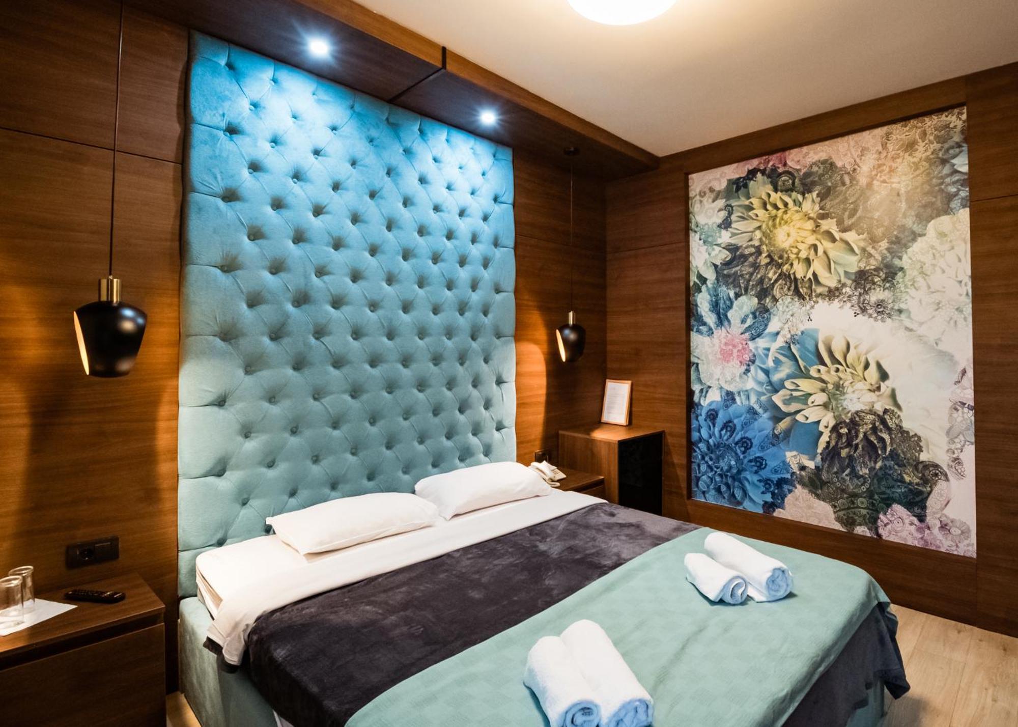 Hotel Zeleni Vir Ниш Экстерьер фото