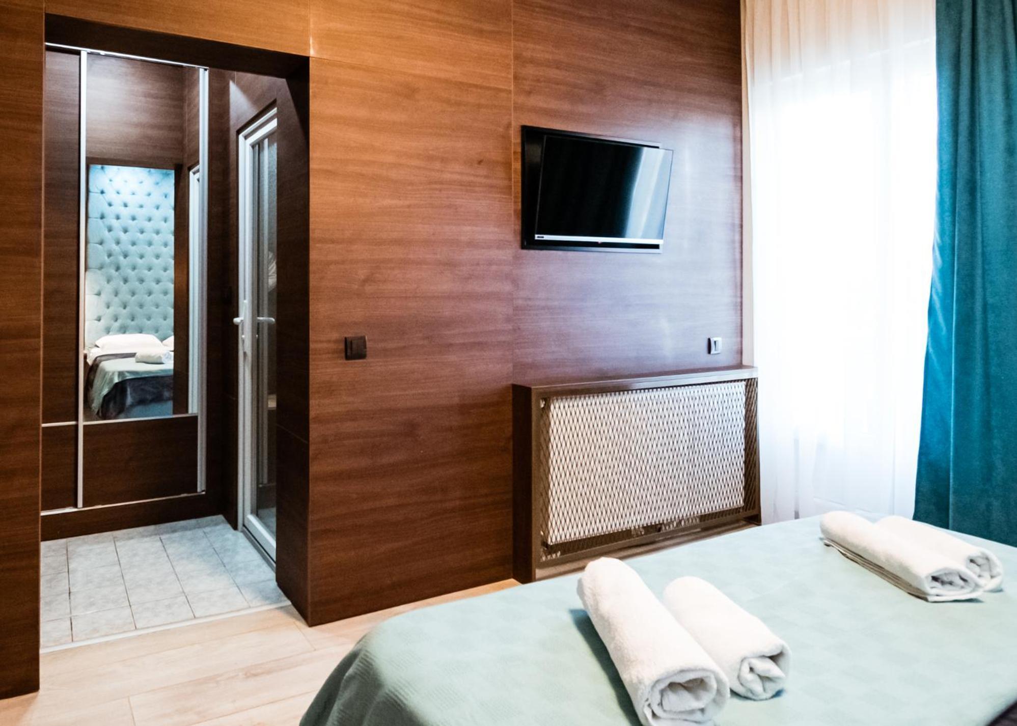 Hotel Zeleni Vir Ниш Экстерьер фото